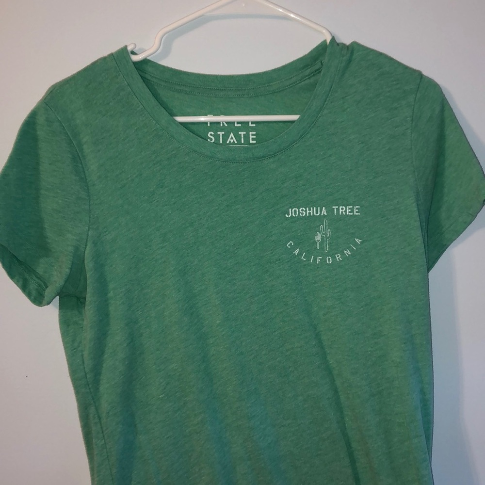 t shirt